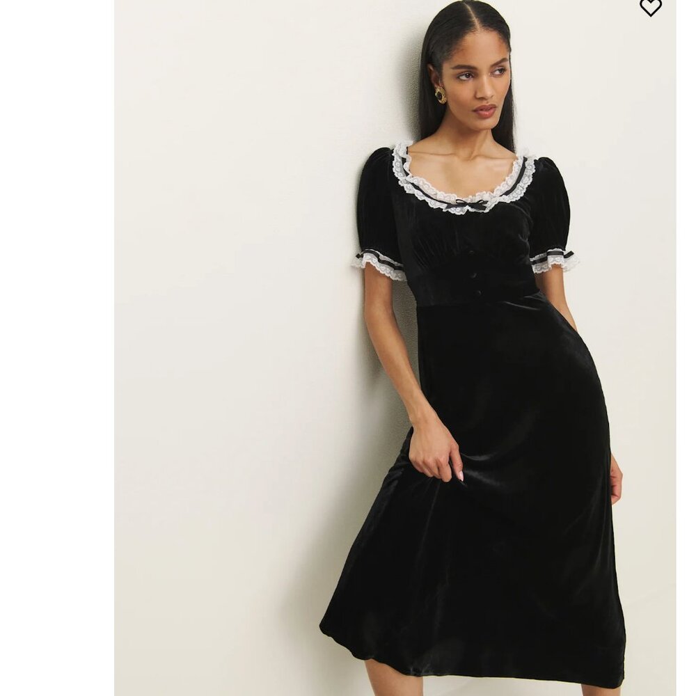 NWT Reformation Adessa Velvet Dress Black Size 8 - Picture 1 of 3